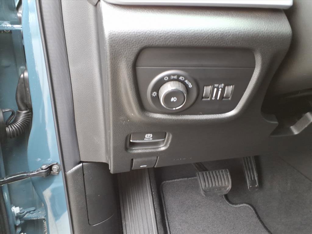 New 2026 Jeep Grand Cherokee Limited image 16