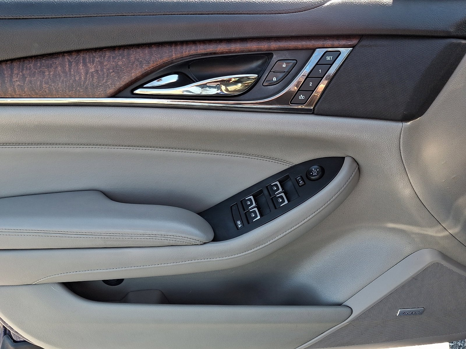 Used 2014 Cadillac CTS Sedan RWD image 12