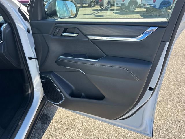 Used 2025 GMC Acadia Elevation image 49