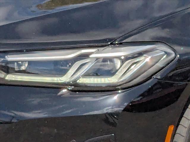 Used 2022 BMW 530i w/ Convenience Package image 9