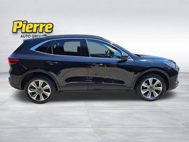 Used 2025 Ford Escape Platinum AWD/4WD image 6