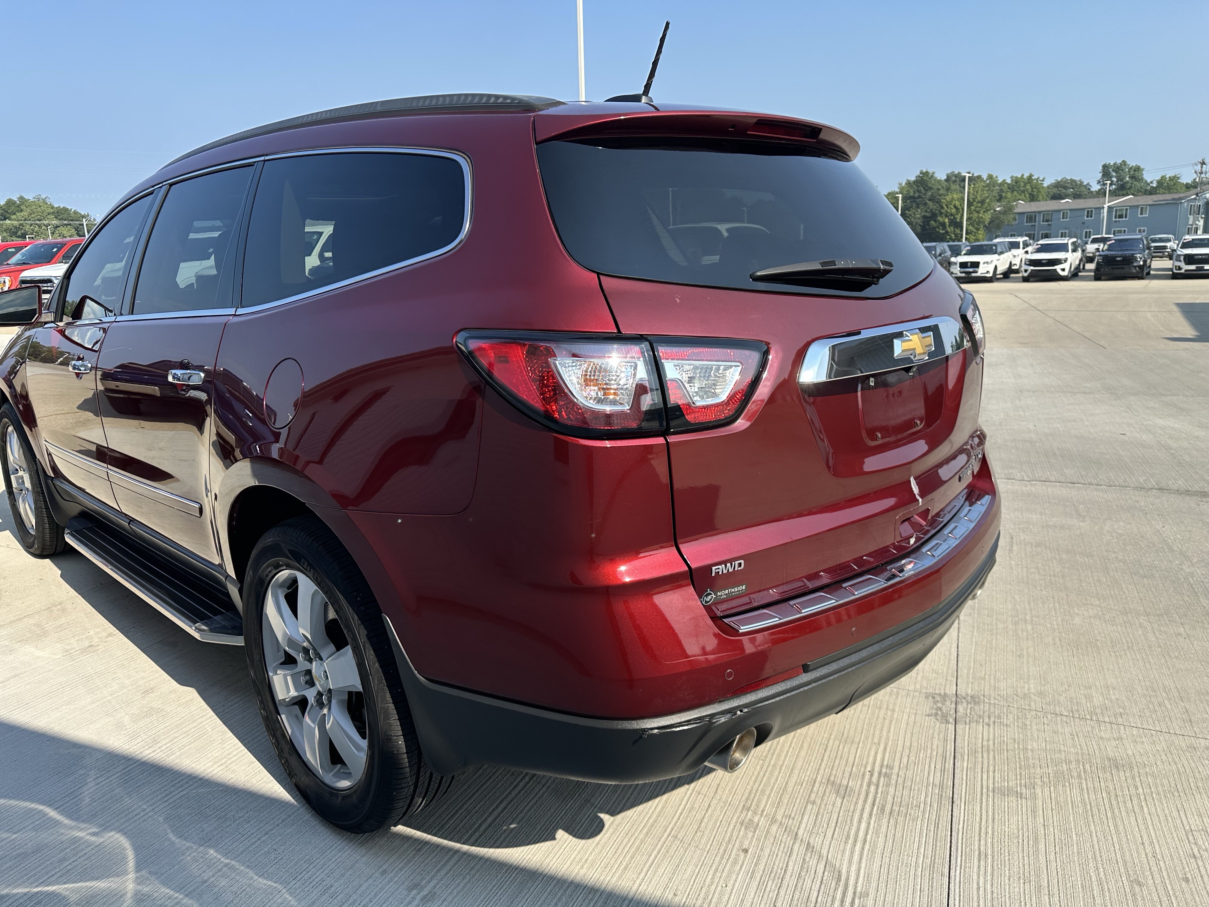 Used 2016 Chevrolet Traverse LTZ AWD/4WD image 7