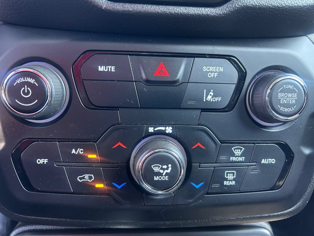 Used 2021 Jeep Renegade Sport AWD/4WD image 22
