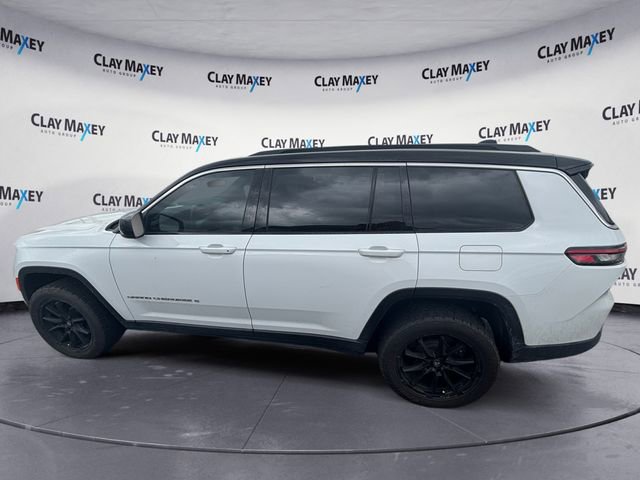 Used 2025 Jeep Grand Cherokee L Laredo w/ Luxury Tech Group I image 2