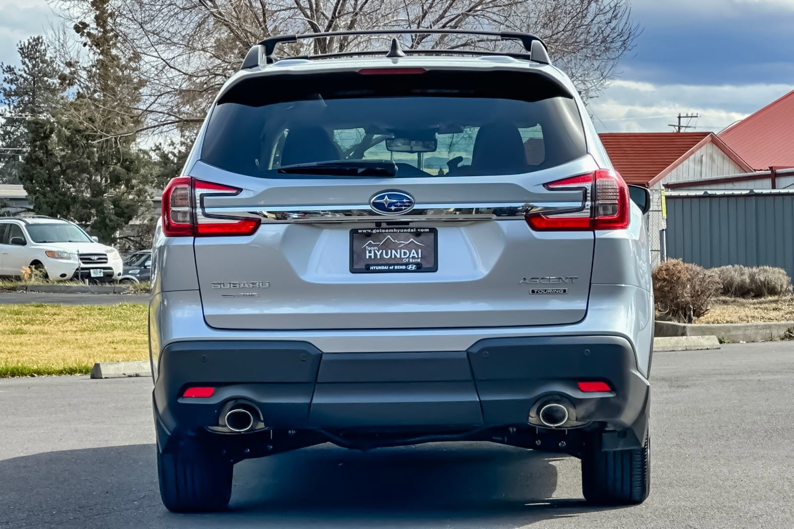 Used 2023 Subaru Ascent Touring image 5