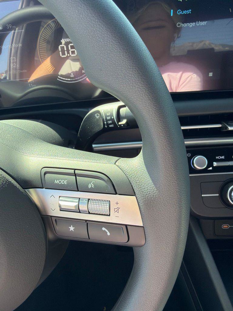 New 2027 Hyundai Santa Cruz SE AWD/4WD image 14