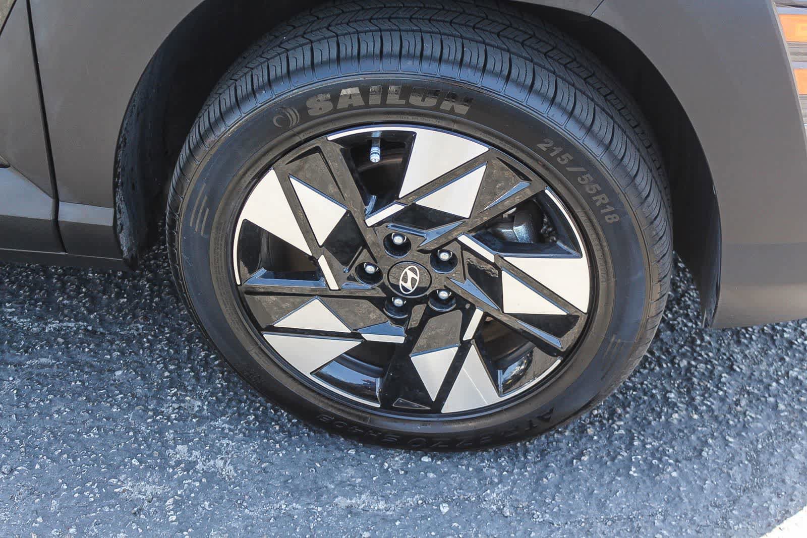 Certified 2024 Hyundai Kona SEL AWD/4WD image 12