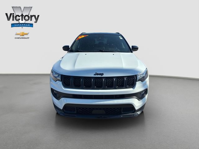Used 2023 Jeep Compass Latitude AWD/4WD image 2