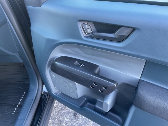 New 2026 Ford Maverick XL image 44