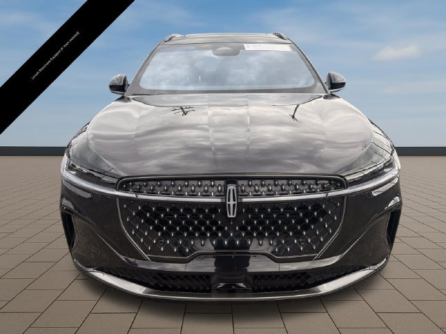 Certified 2024 Lincoln Nautilus Reserve w/ Equipment Group 202A AWD/4WD image 11