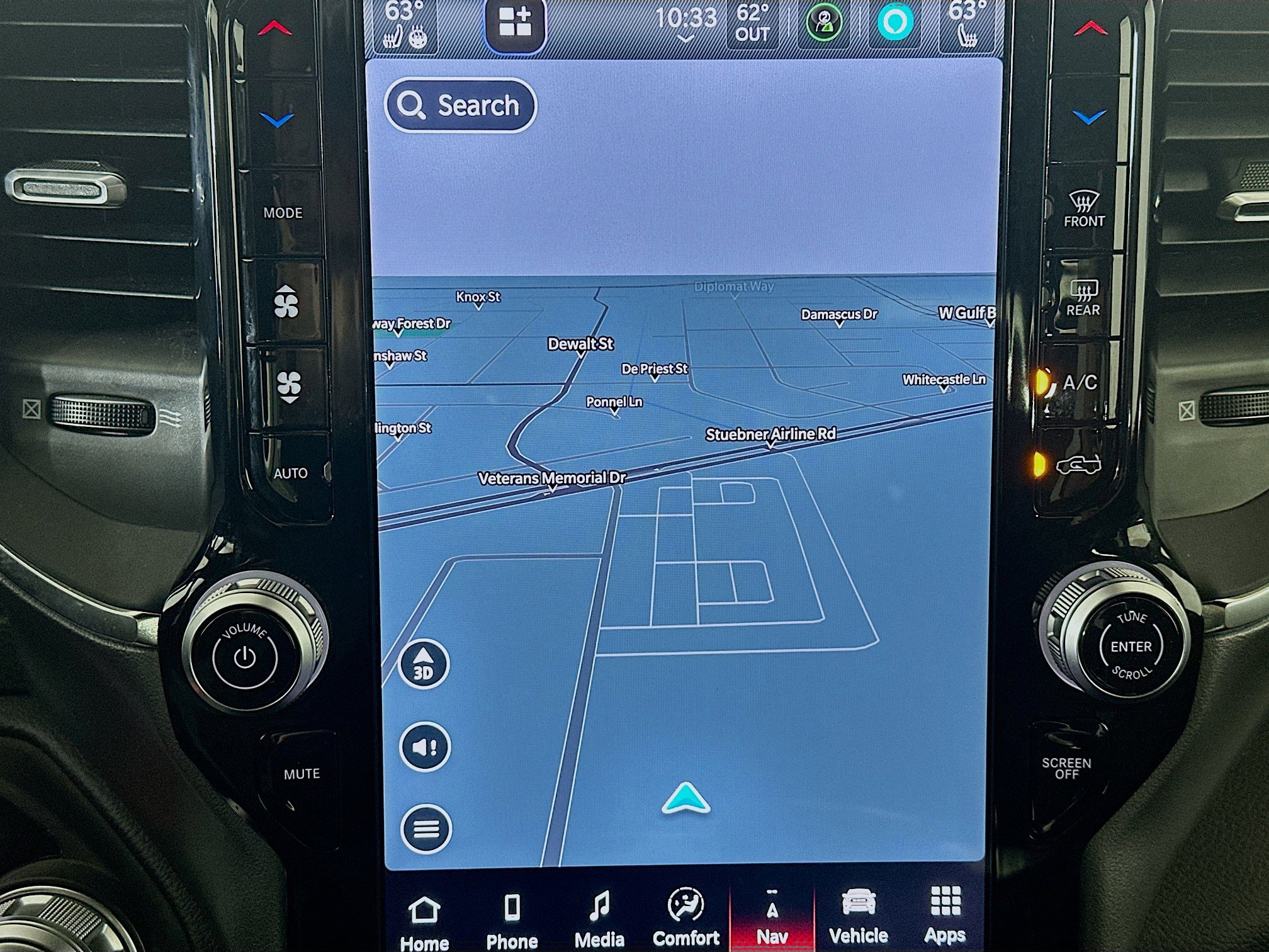 Used 2025 RAM 1500 Laramie image 22