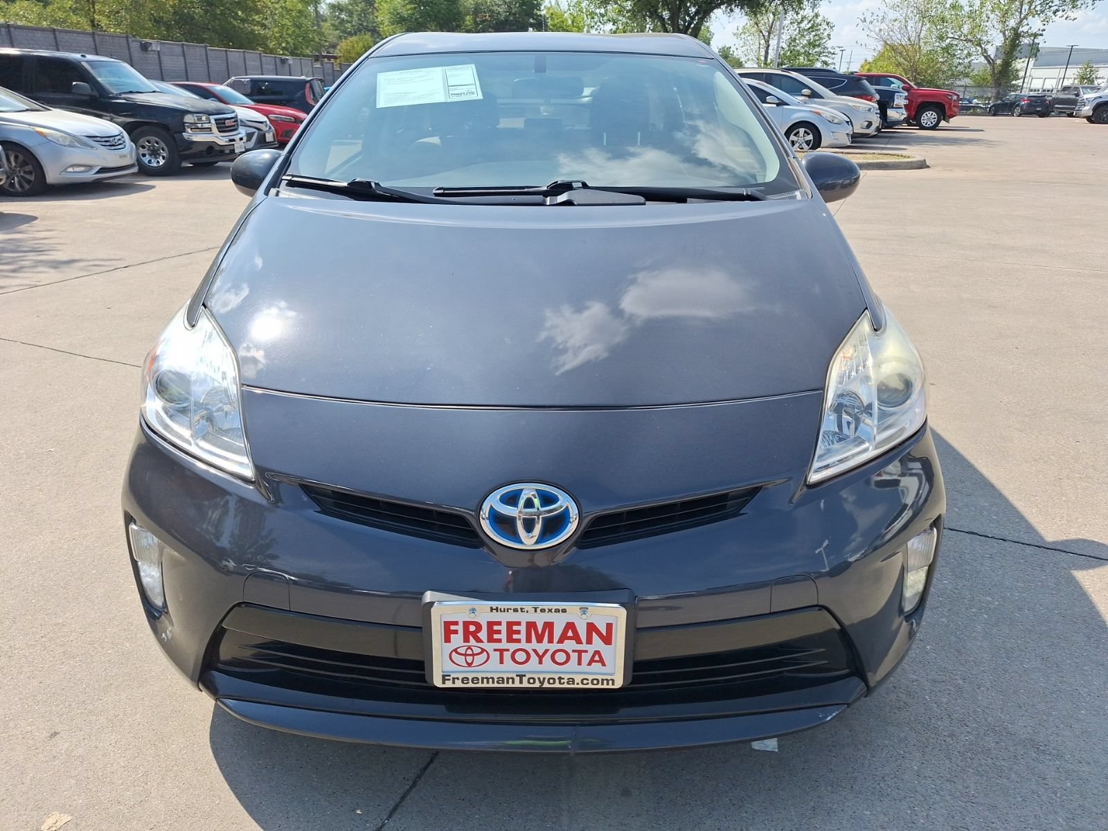 Used 2014 Toyota Prius Two FWD image 9