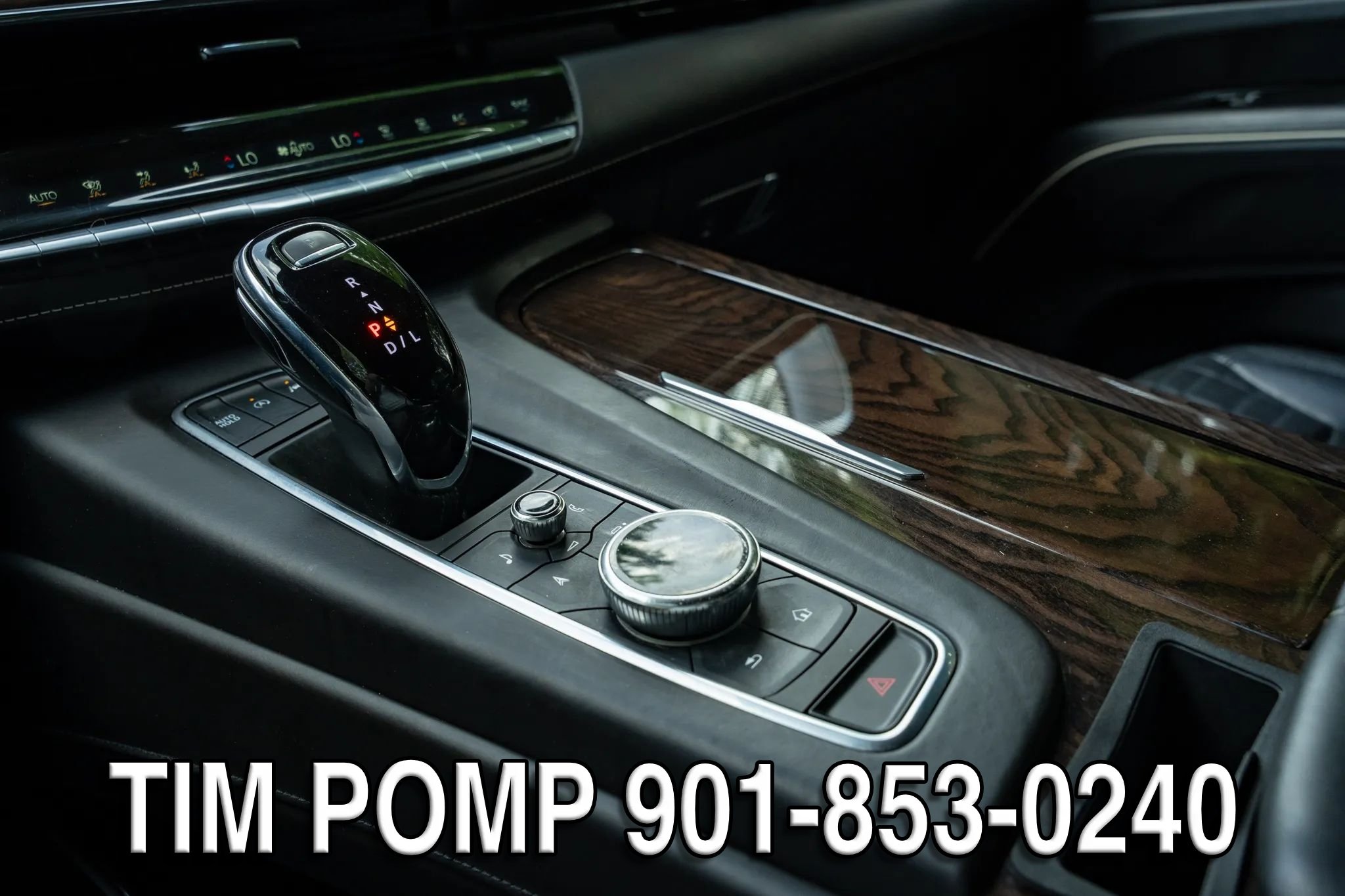 Used 2023 Cadillac Escalade ESV Sport Platinum w/ Heavy-Duty Trailer Package AWD/4WD image 25