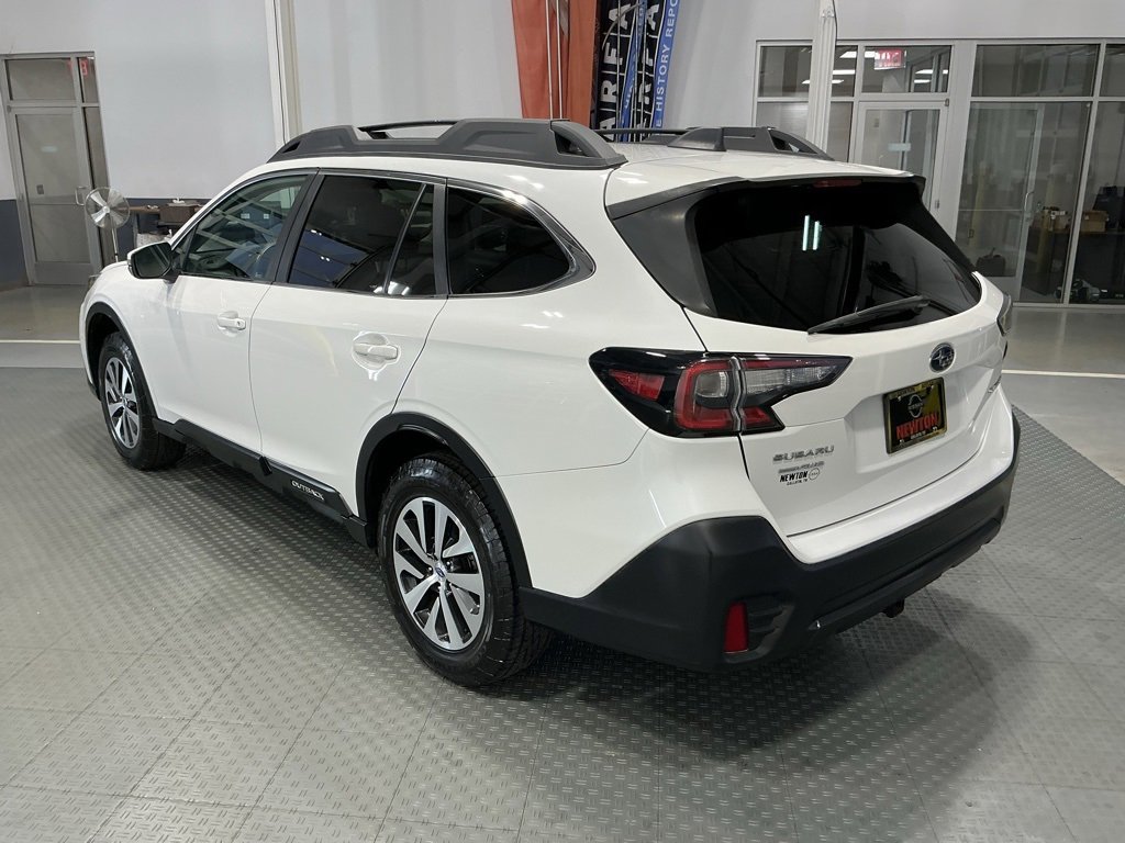 Used 2020 Subaru Outback Premium image 47