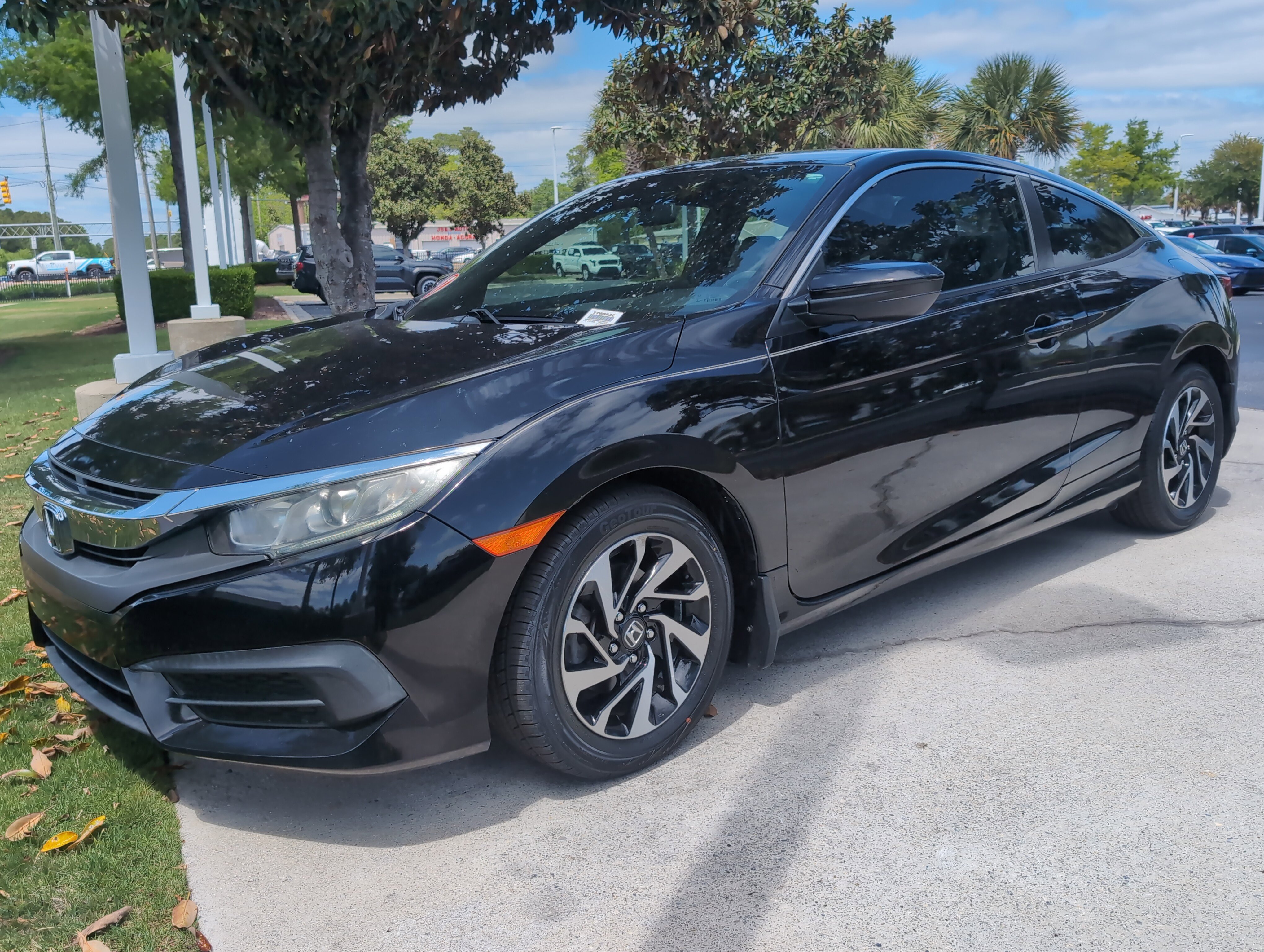 Used 2017 Honda Civic LX-P image 5