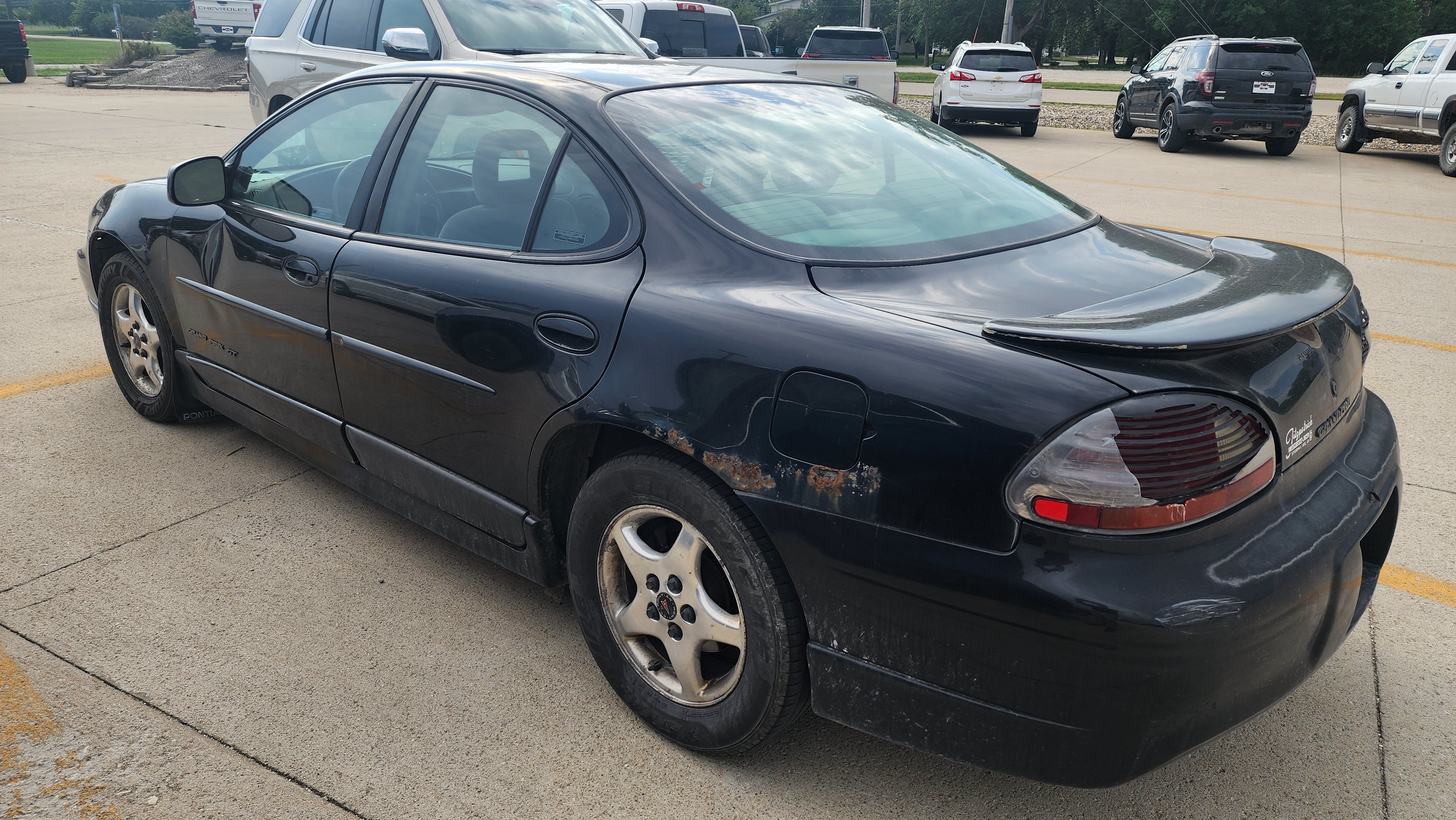 Used 1998 Pontiac Grand Prix GT w/ Opt Pkg FWD image 6