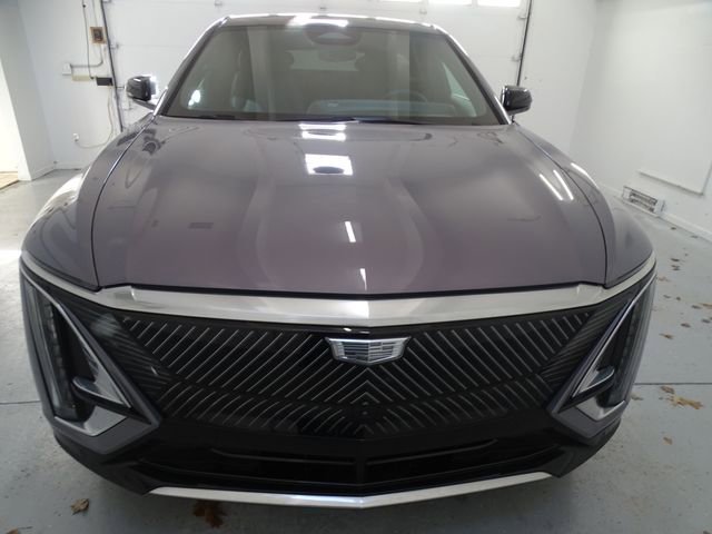 Used 2025 Cadillac Lyriq Luxury w/ LPO, Floor Liner Package image 22