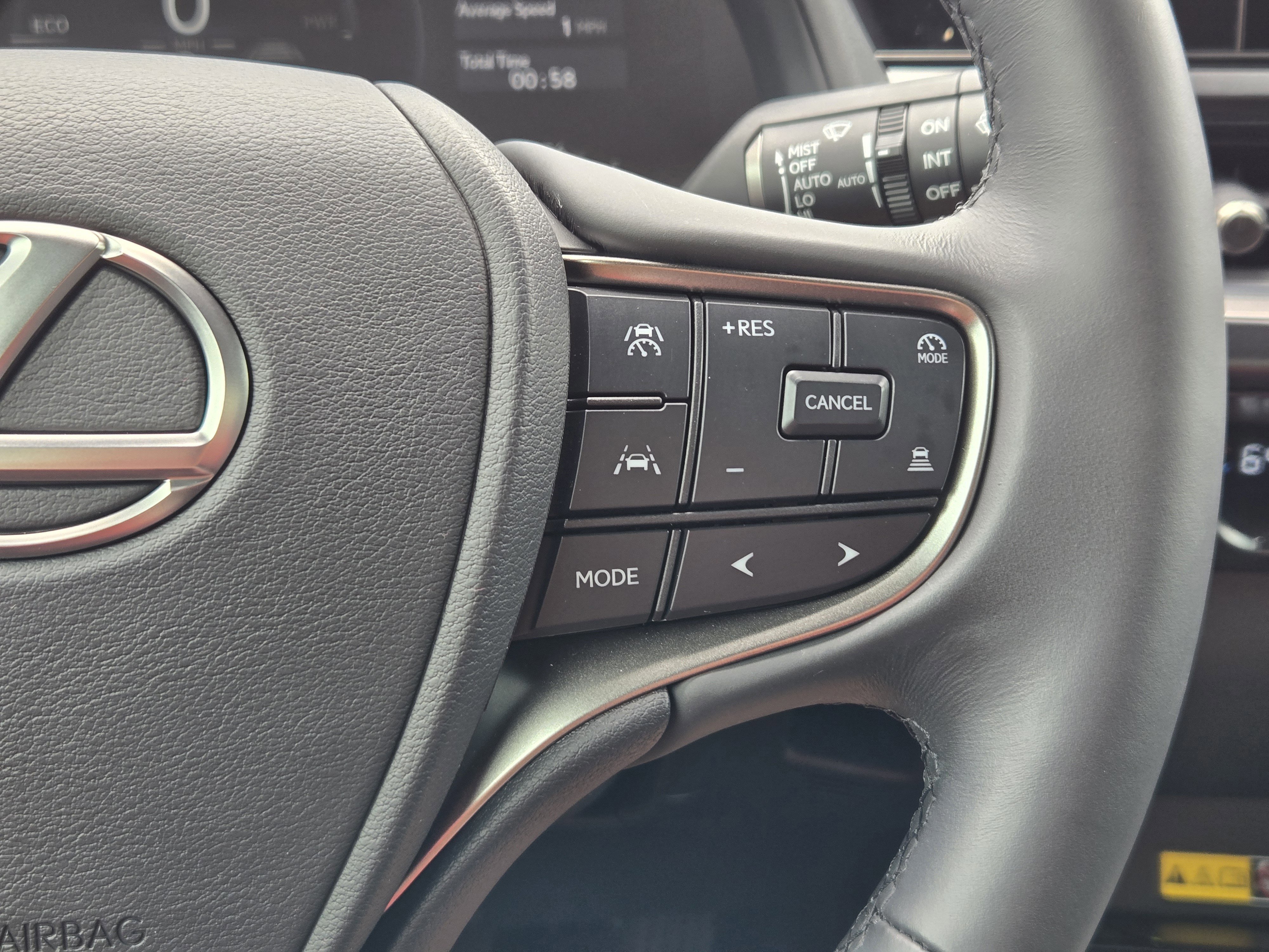 Used 2025 Lexus UX 300h FWD w/ Accessory Package (Z1) image 28