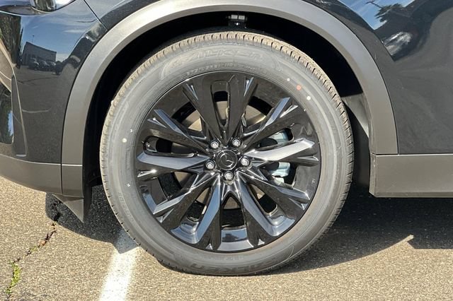 New 2026 MAZDA CX-90 Plug-In Hybrid w/Premium Sport AWD/4WD image 34