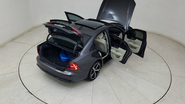 Used 2024 Volvo S60 B5 Plus w/ Climate Package image 89