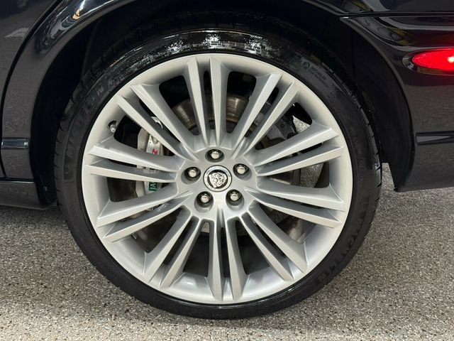 Used 2005 Jaguar XJ8 RWD image 40
