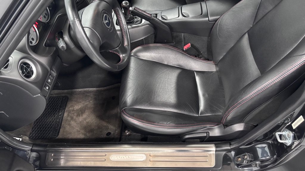 Used 2005 MAZDA MX-5 Miata MAZDASPEED RWD image 20