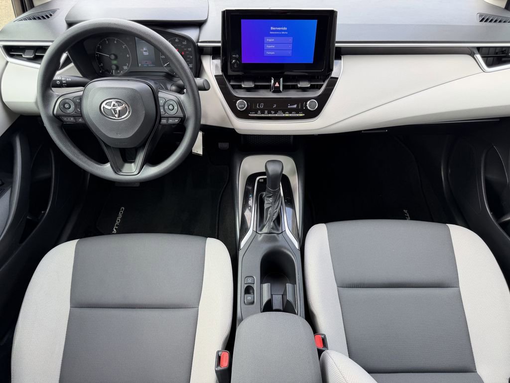 Used 2025 Toyota Corolla LE FWD image 13