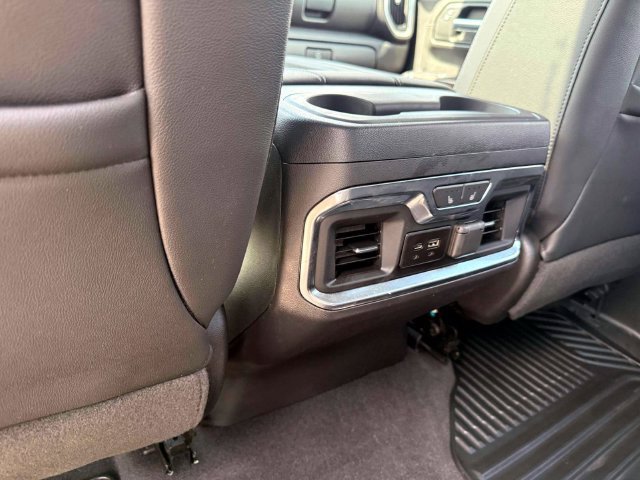 Used 2020 Chevrolet Silverado 1500 LTZ w/ LTZ Premium Package AWD/4WD image 16