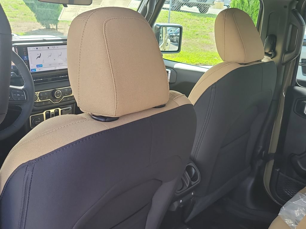 New 2026 Jeep Gladiator Willys AWD/4WD image 12