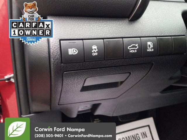 Used 2024 Toyota Camry SE image 13
