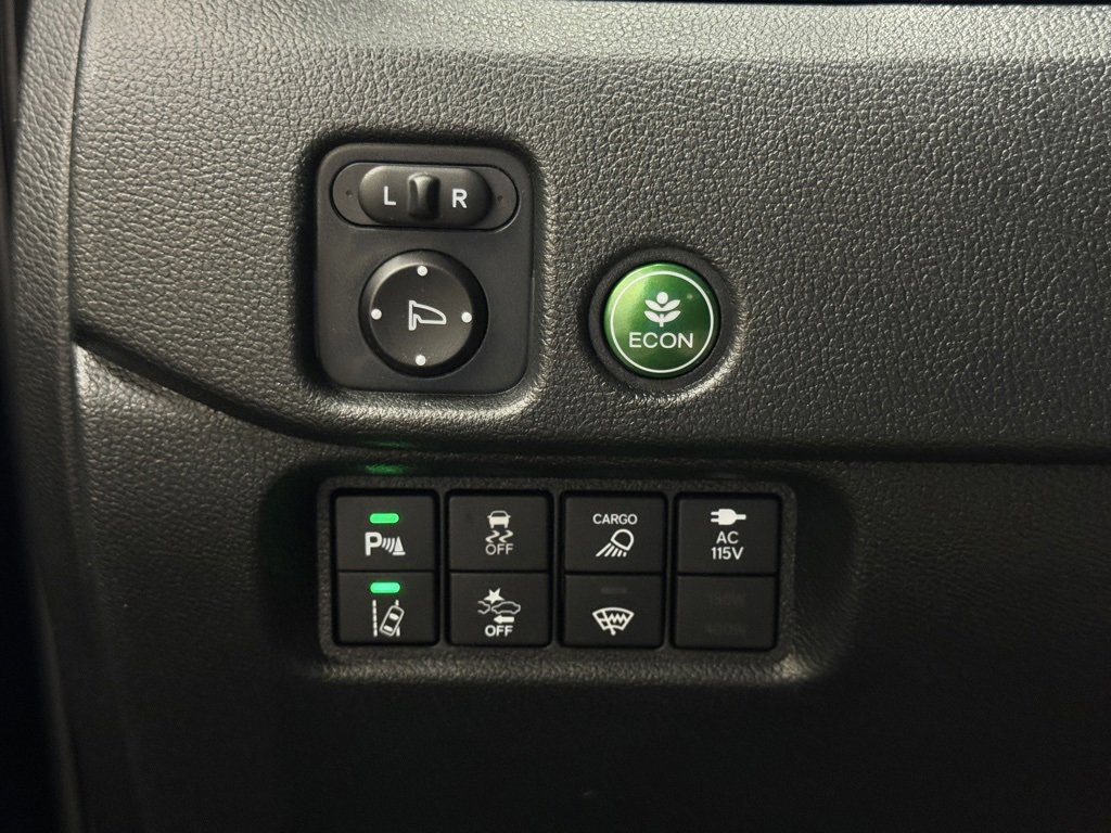 Used 2023 Honda Ridgeline Black Edition image 17