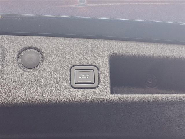 Certified 2024 Chevrolet Equinox LT w/ LPO, Floor Liner Package image 21