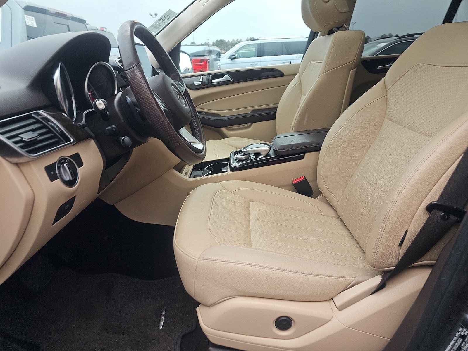 Used 2018 Mercedes-Benz GLE 350 w/ Premium 1 Package image 8