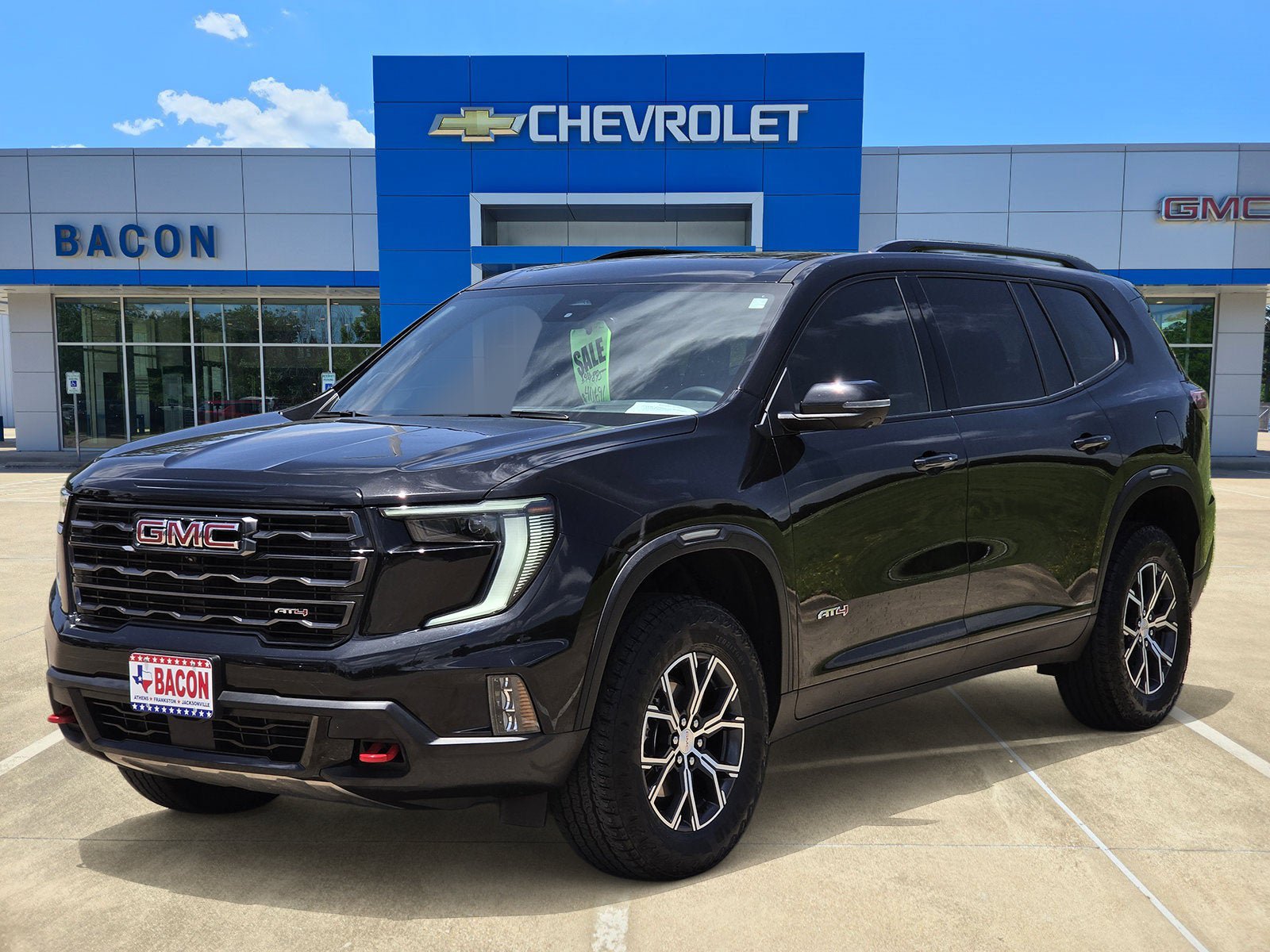 Used 2024 GMC Acadia AT4 w/ Luxury Package