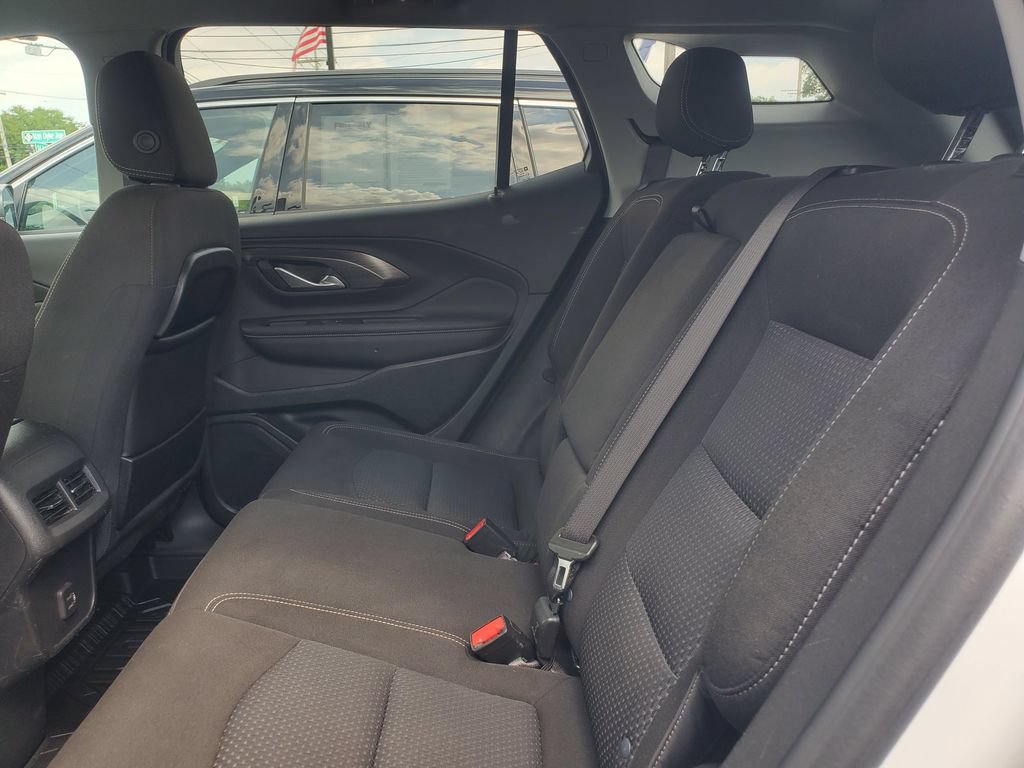 Used 2022 GMC Terrain SLE w/ Driver Convenience Package AWD/4WD image 25
