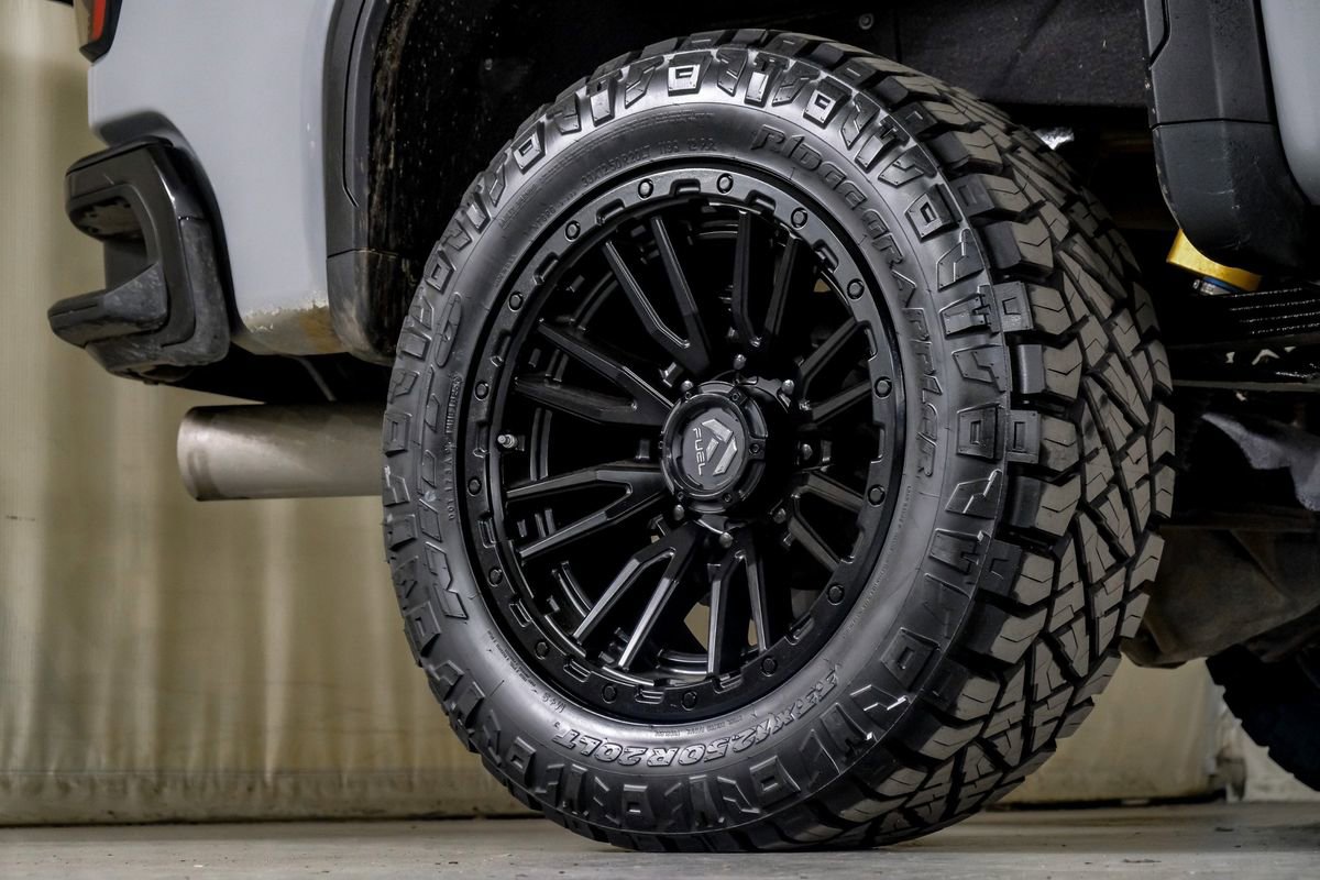 Used 2024 GMC Sierra 2500 AT4X image 54