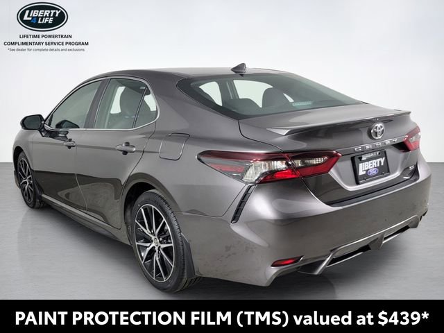 Used 2024 Toyota Camry SE w/ Convenience Package FWD image 5