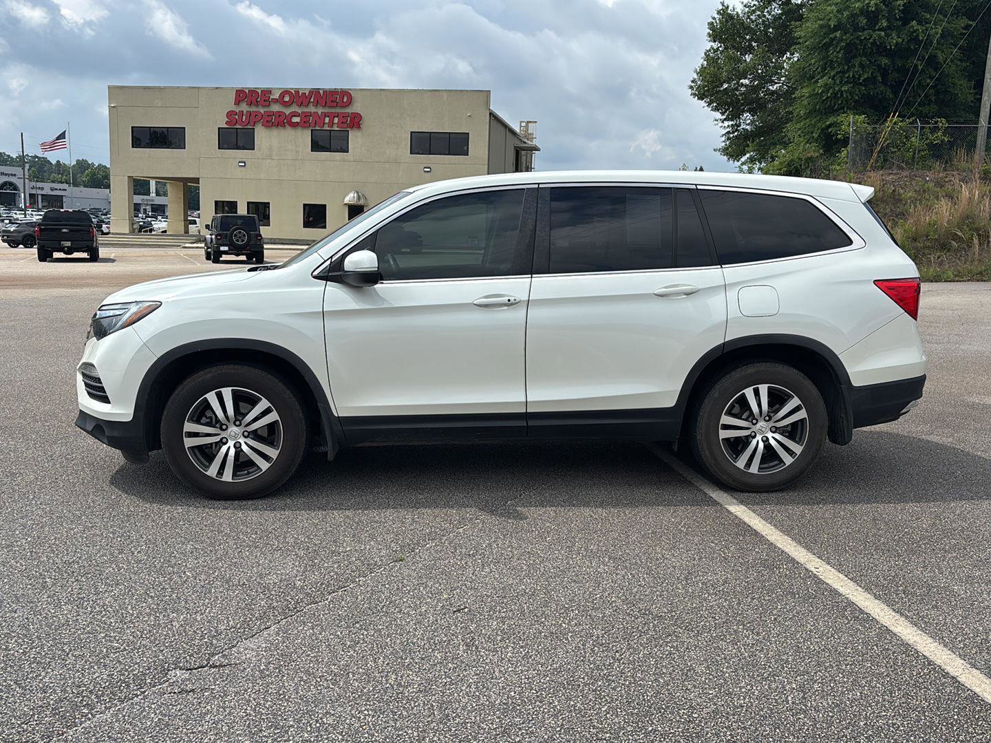 Used 2017 Honda Pilot EX-L image 5