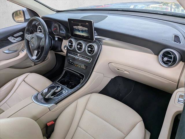 Used 2016 Mercedes-Benz GLC 300 4MATIC image 20