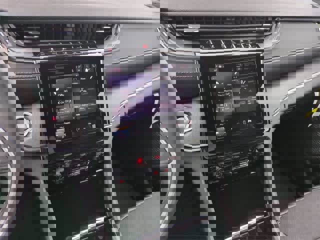 New 2025 Jeep Grand Cherokee L Altitude image 29