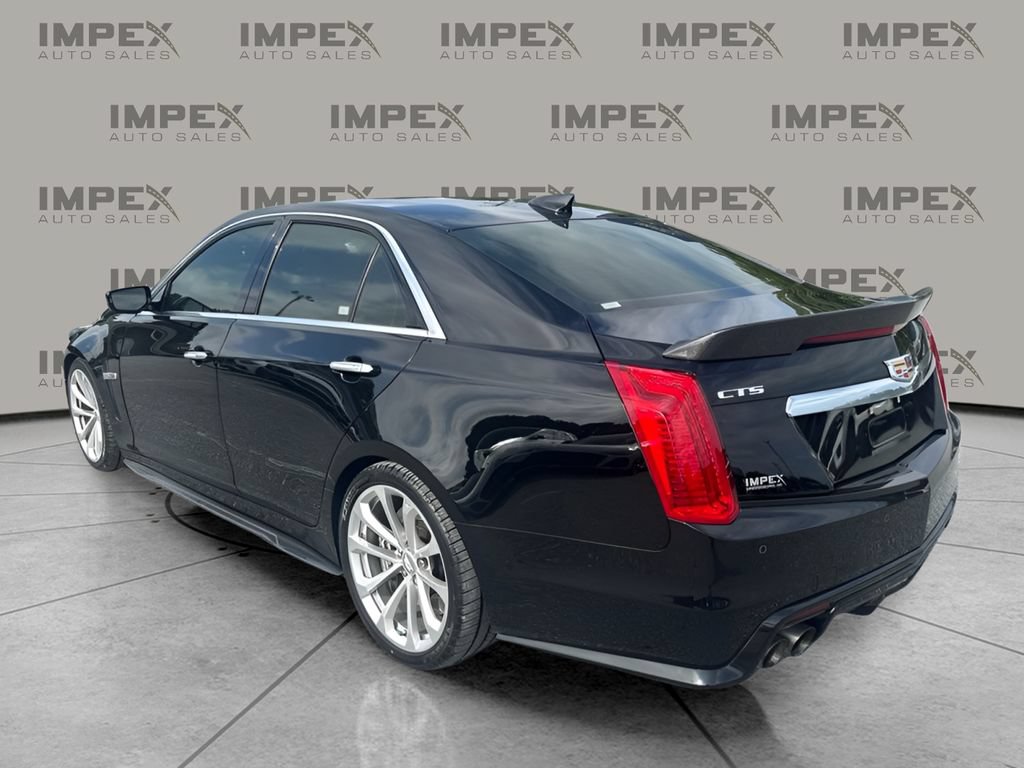 Used 2018 Cadillac CTS V RWD image 3