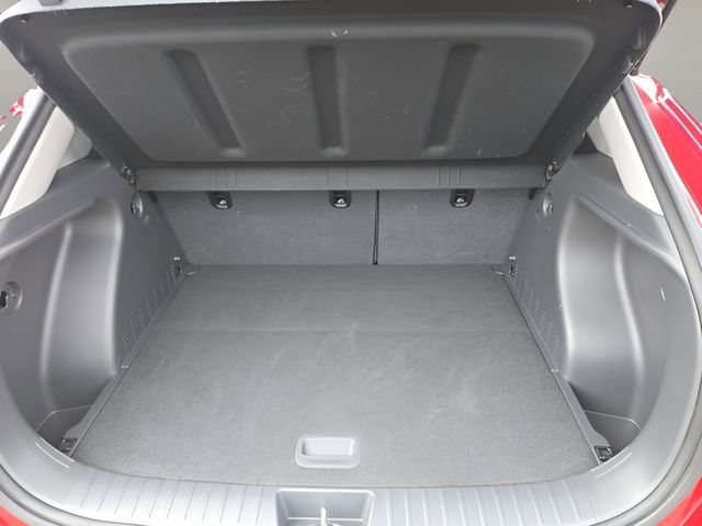 Used 2025 Hyundai Kona SEL image 27