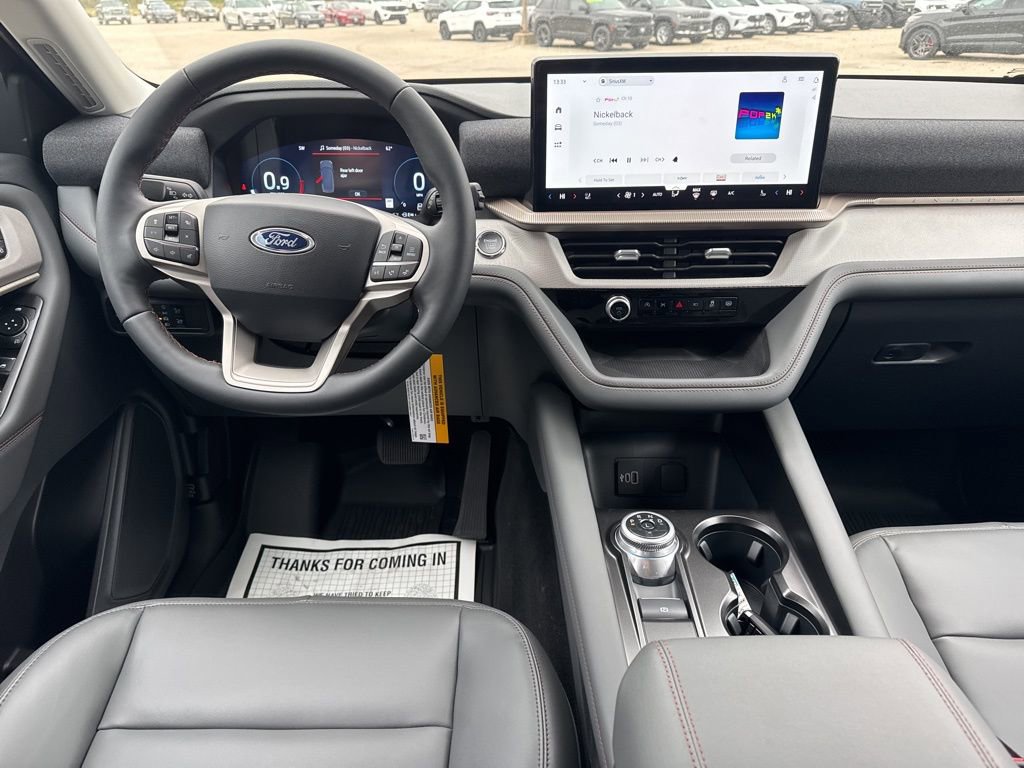 New 2026 Ford Explorer Active w/ Active Comfort Package image 6