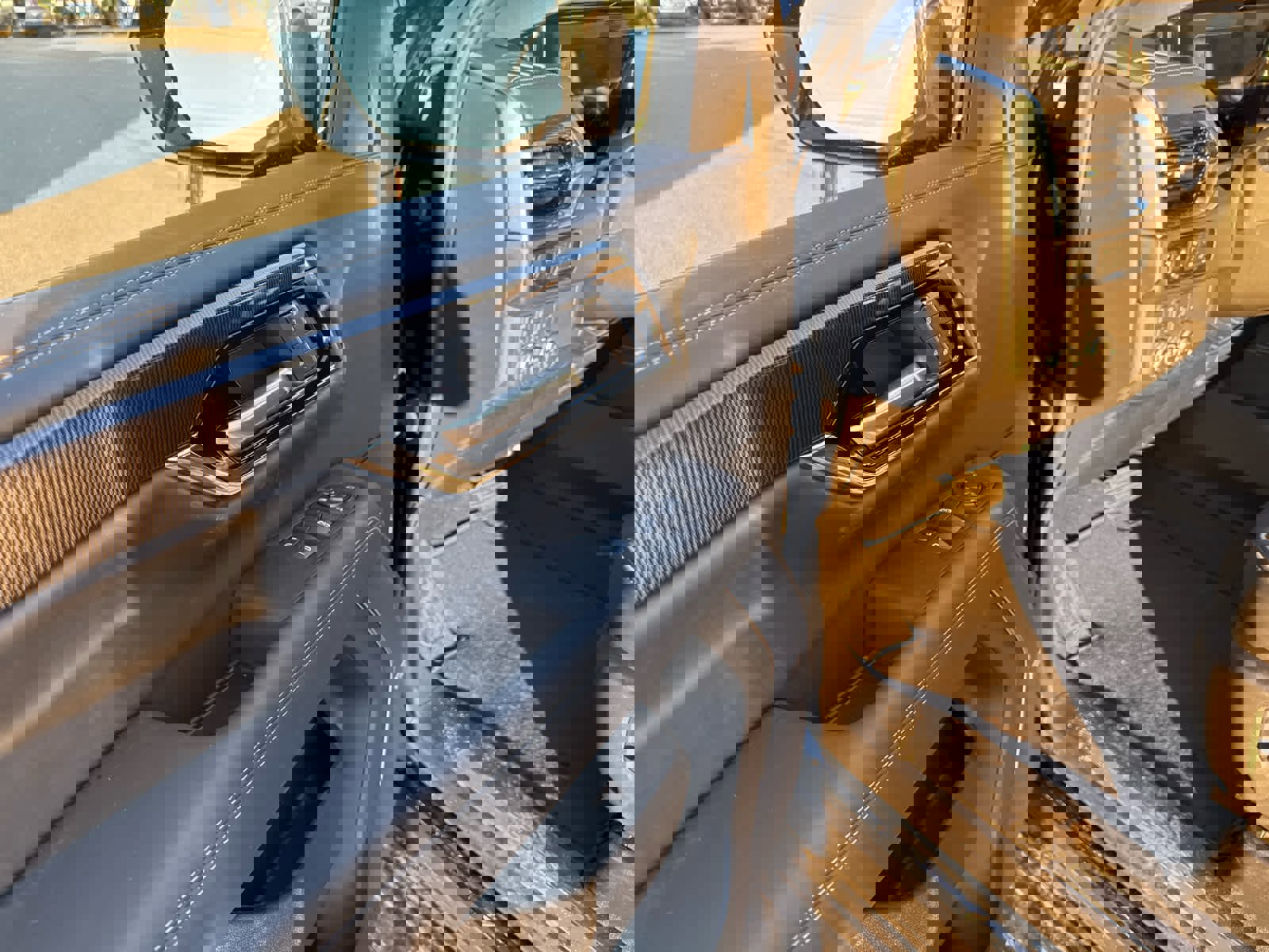 New 2026 GMC Yukon Elevation image 13