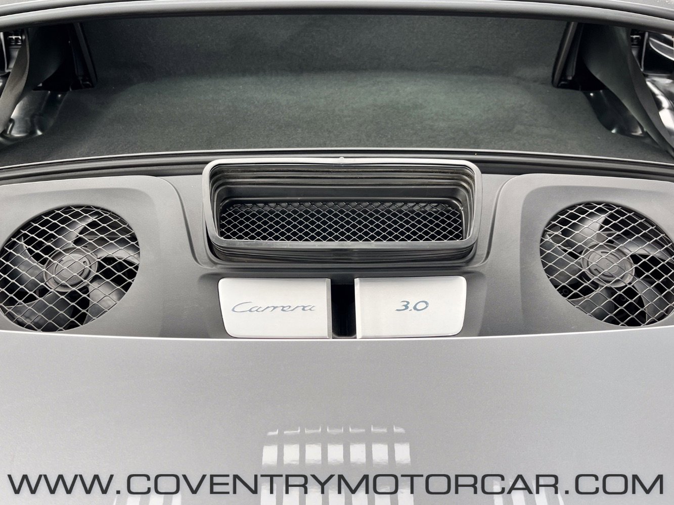 Used 2018 Porsche 911 Carrera image 16