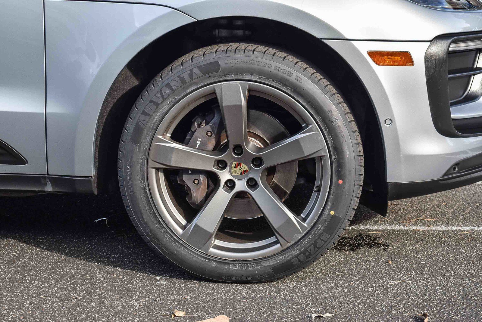 Used 2022 Porsche Macan image 10