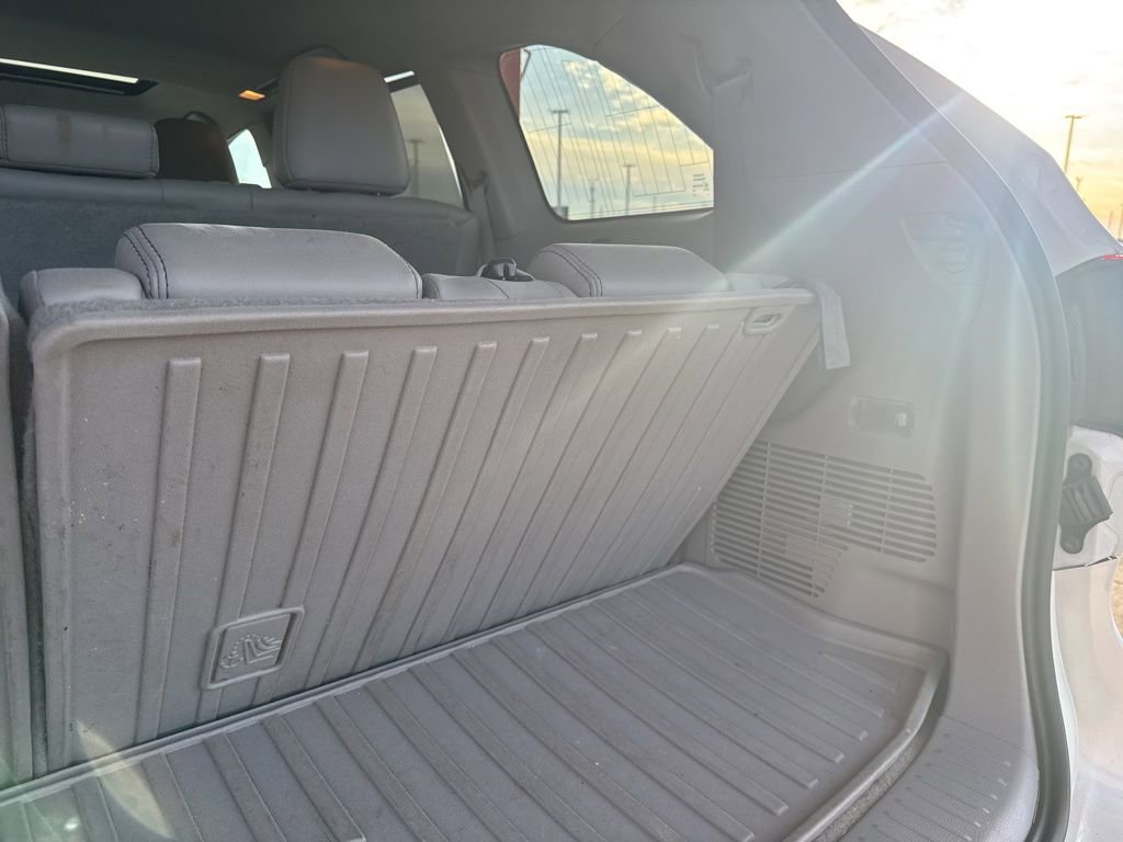 Used 2018 Toyota Highlander XLE image 40