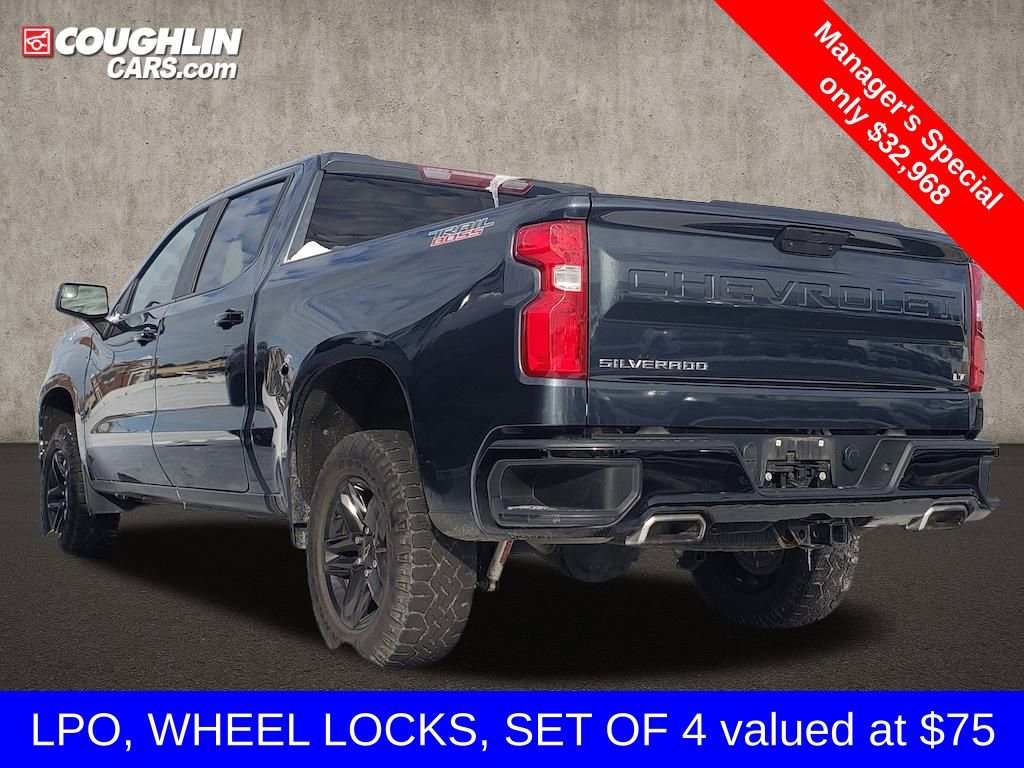 Used 2021 Chevrolet Silverado 1500 LT Trail Boss w/ Bed Protection Package image 3