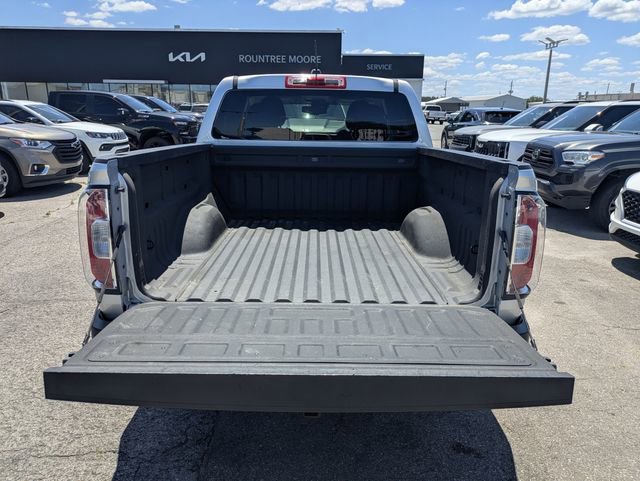Used 2018 GMC Canyon SLT w/ Driver Alert Package RWD image 10