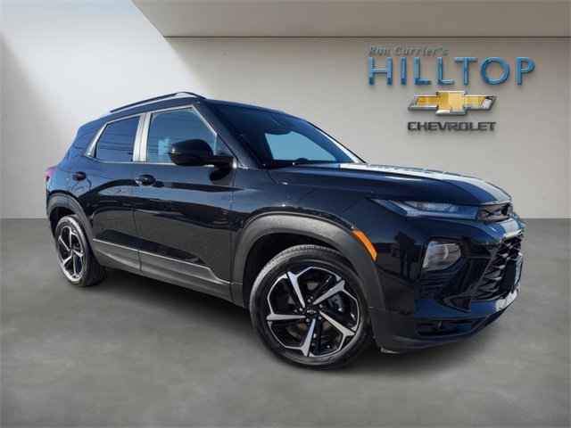 Used 2023 Chevrolet TrailBlazer RS w/ Sun and Liftgate Package image 1